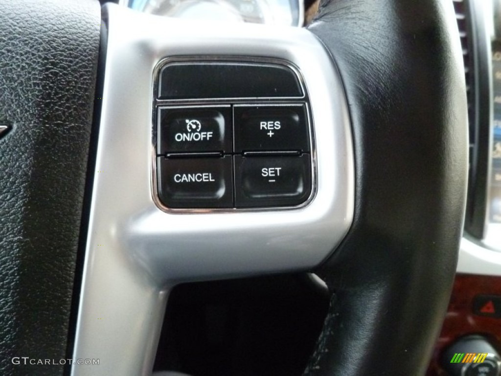 2012 300 Limited - Bright Silver Metallic / Black photo #19