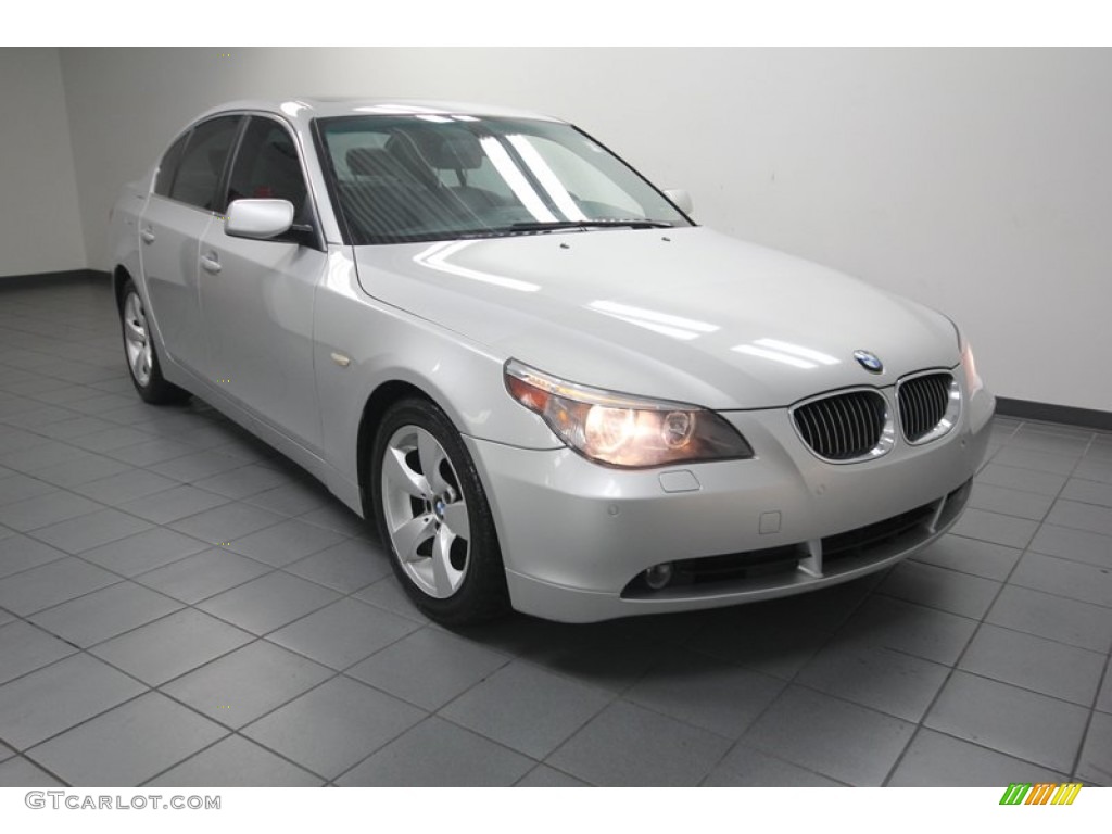 2007 BMW 5 Series 525i Sedan Exterior Photos