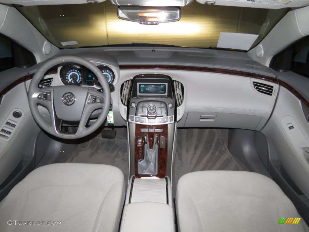 2010 Buick LaCrosse CX Dashboard Photos