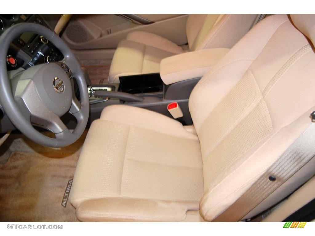 2012 Altima 2.5 S Coupe - Winter Frost White / Blonde photo #10