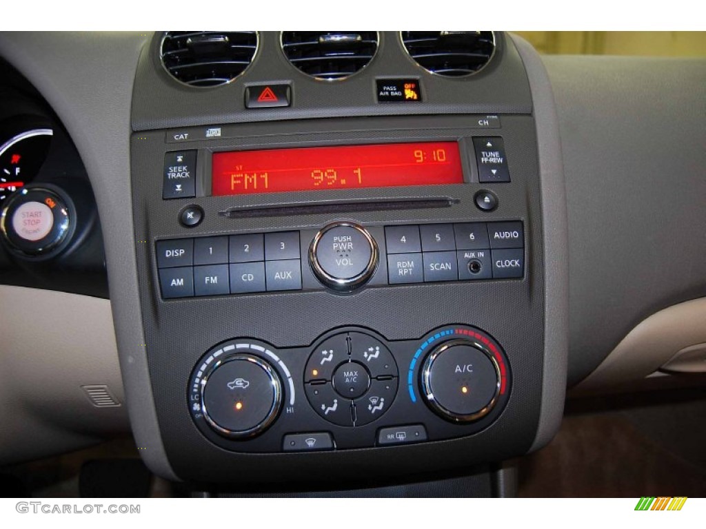 2012 Altima 2.5 S Coupe - Winter Frost White / Blonde photo #19