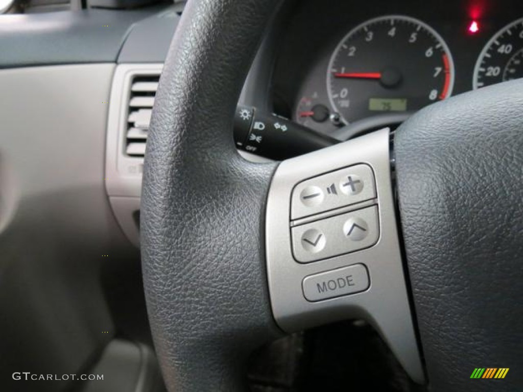2012 Toyota Corolla LE Controls Photo #81530502