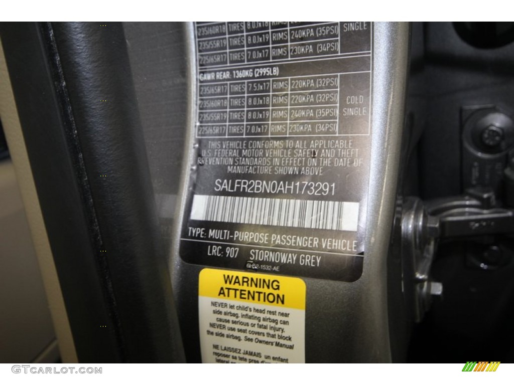 2010 LR2 Color Code 907 for Lago Grey Photo #81530936