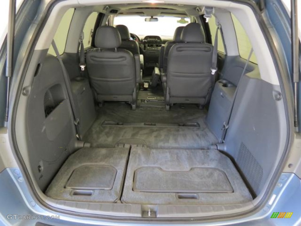 2006 Honda Odyssey EX-L Trunk Photos