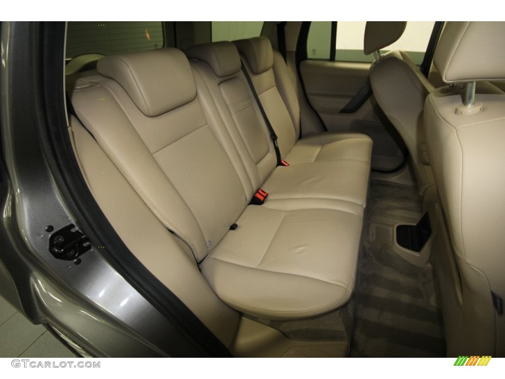 2010 Land Rover LR2 HSE Rear Seat Photo #81531530