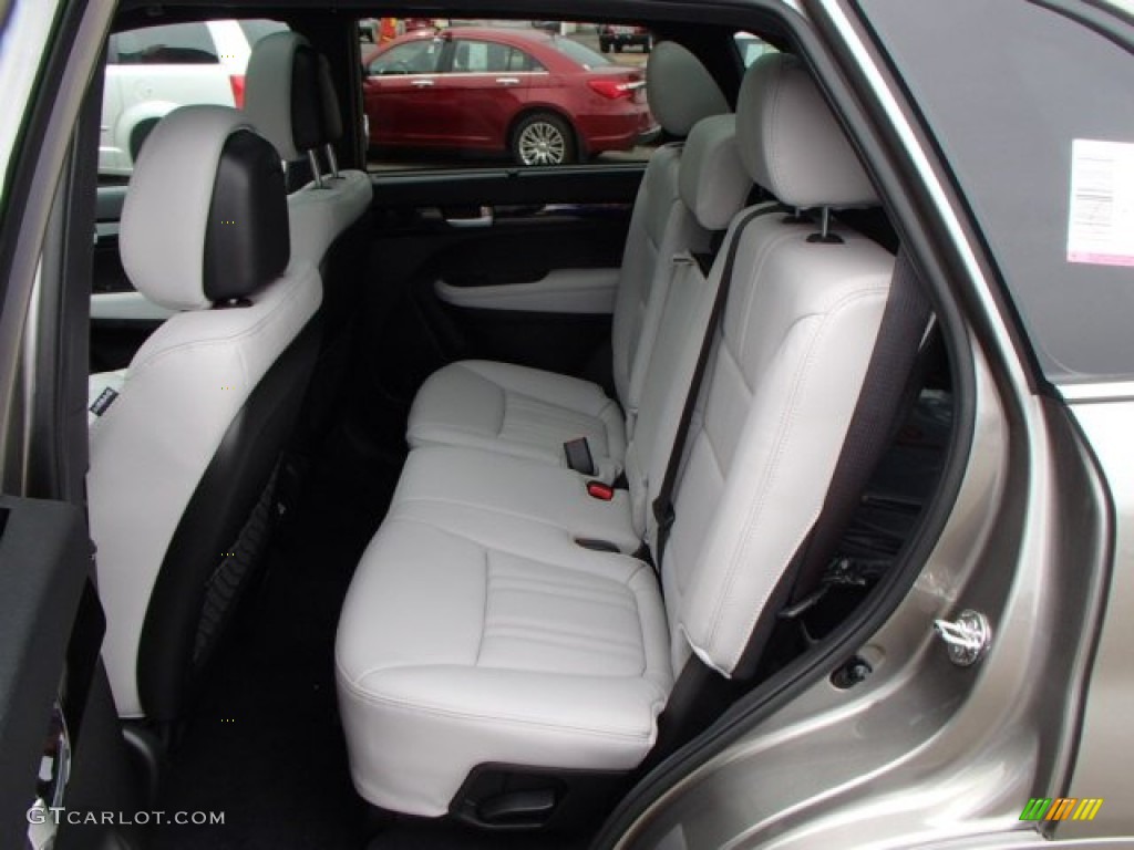 2014 Kia Sorento SX V6 AWD Rear Seat Photo #81531749