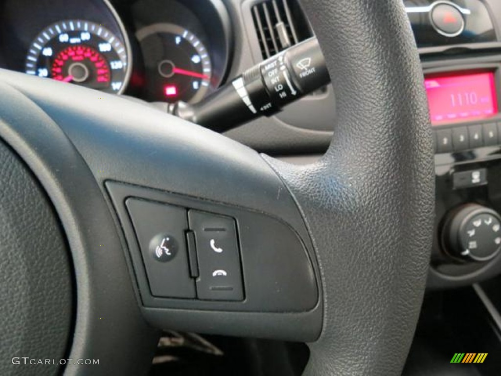 2010 Kia Forte LX Controls Photo #81532607