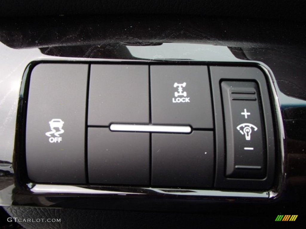 2014 Kia Sorento EX V6 AWD Controls Photo #81532640