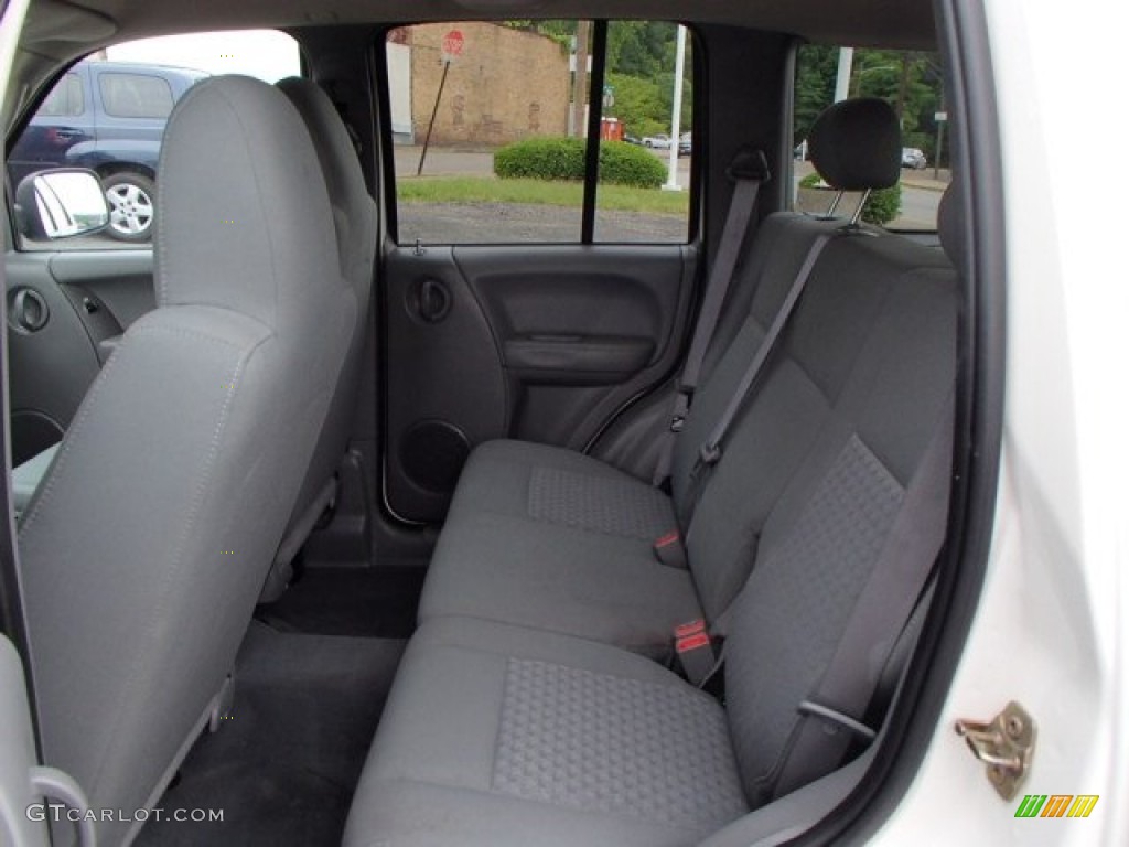 2005 Jeep Liberty Sport 4x4 Rear Seat Photo #81533330