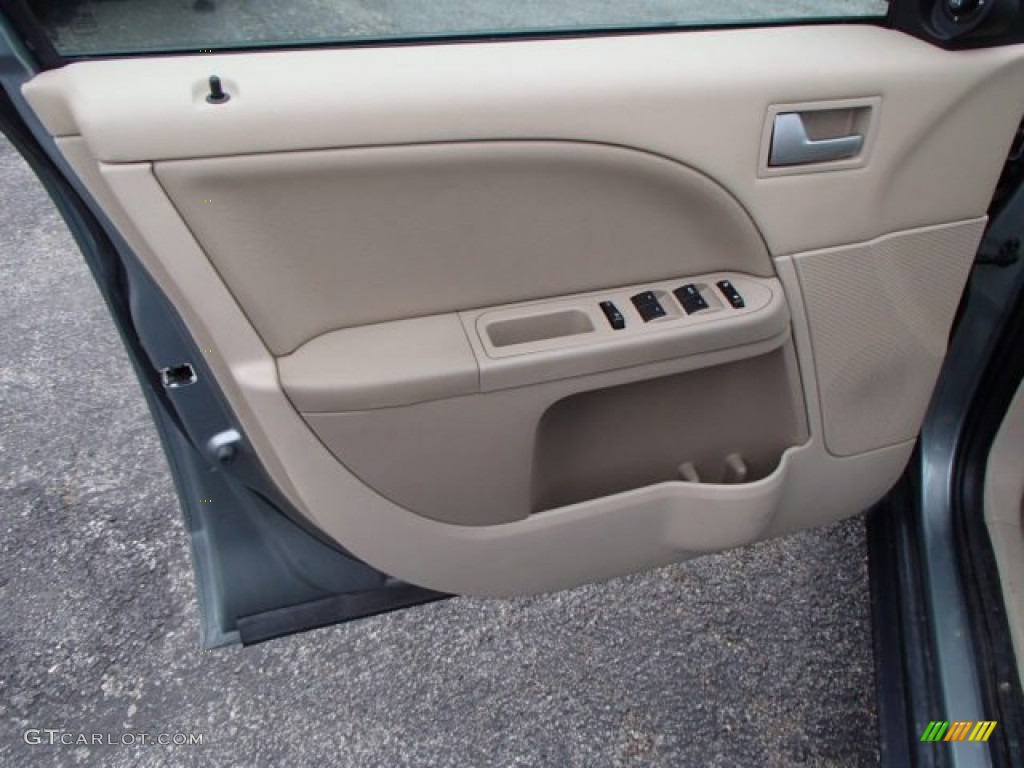 2005 Ford Five Hundred SEL AWD Door Panel Photos