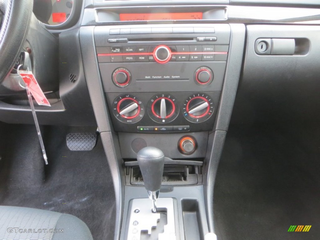 2008 Mazda MAZDA3 i Sport Sedan Controls Photo #81535138