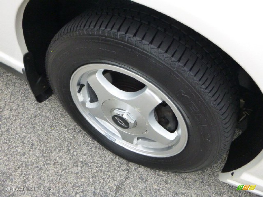 2005 Chevrolet Monte Carlo LS Wheel Photo #81535718
