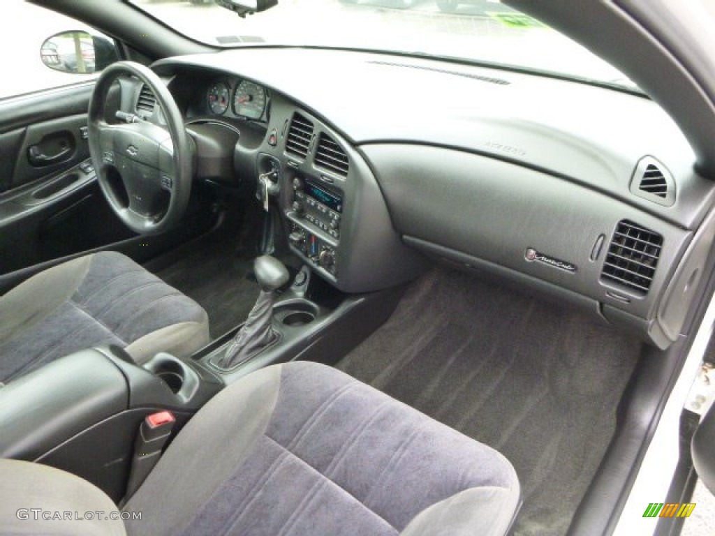 2005 Chevrolet Monte Carlo LS Ebony Dashboard Photo #81535760