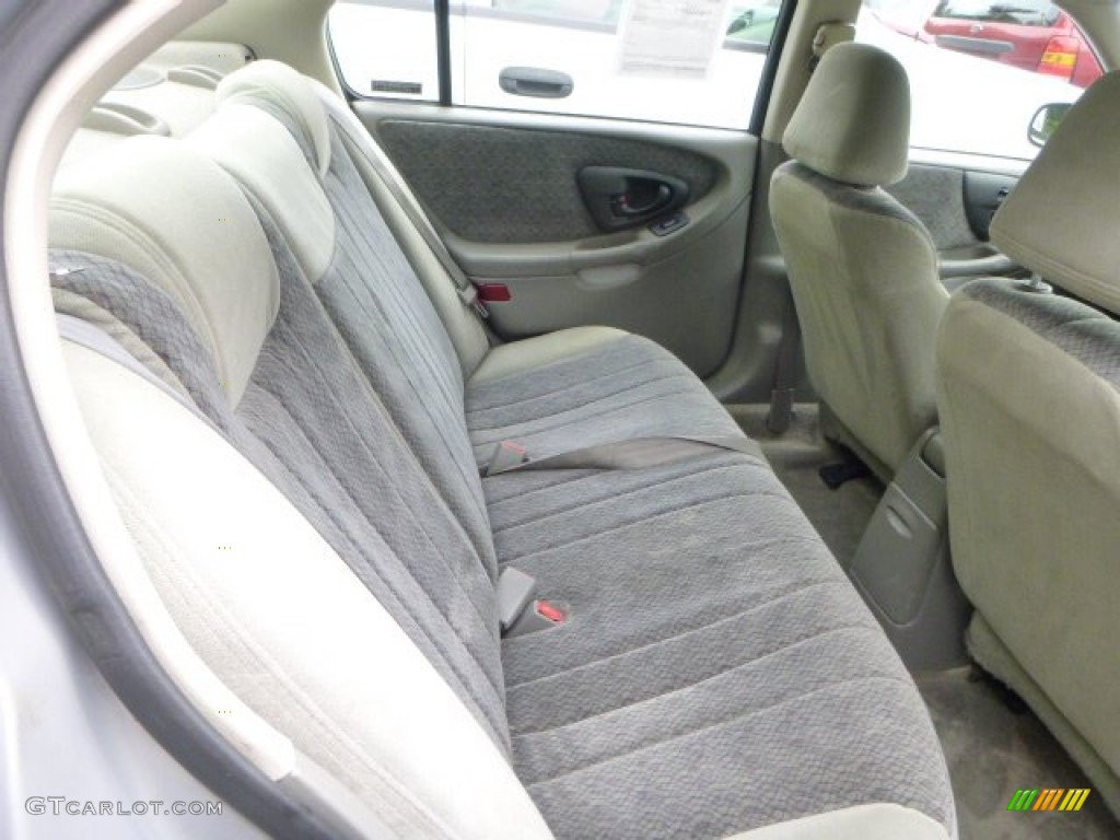 Gray Interior 2000 Chevrolet Malibu Sedan Photo #81537263