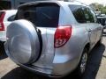 Classic Silver Metallic - RAV4  Photo No. 4