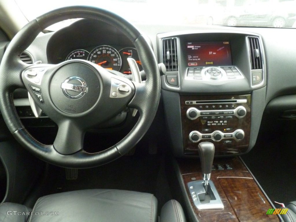 2010 Nissan Maxima 3.5 SV Premium Dashboard Photos