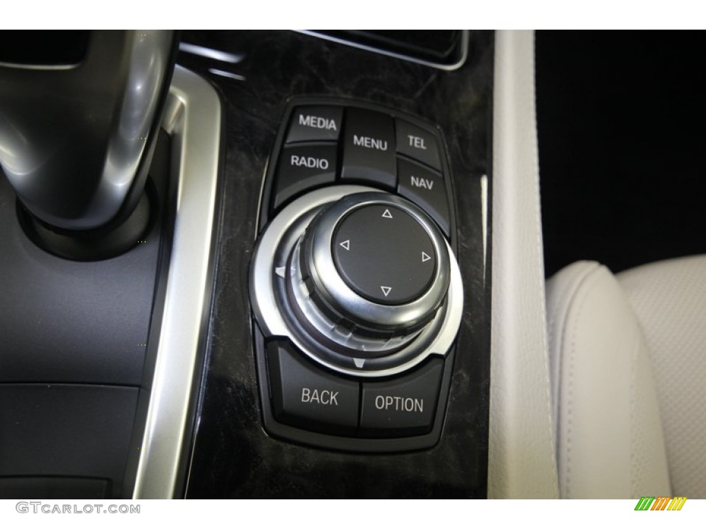 2013 BMW 7 Series 740Li Sedan Controls Photo #81537794