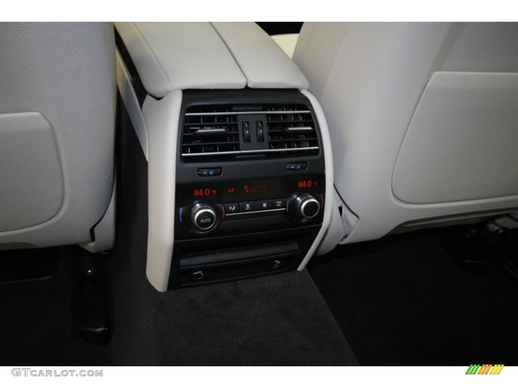 2013 7 Series 740Li Sedan - Carbon Black Metallic / Ivory White/Black photo #34