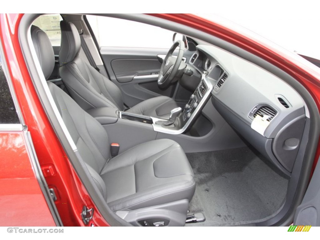 2013 Volvo S60 T5 interior Photos