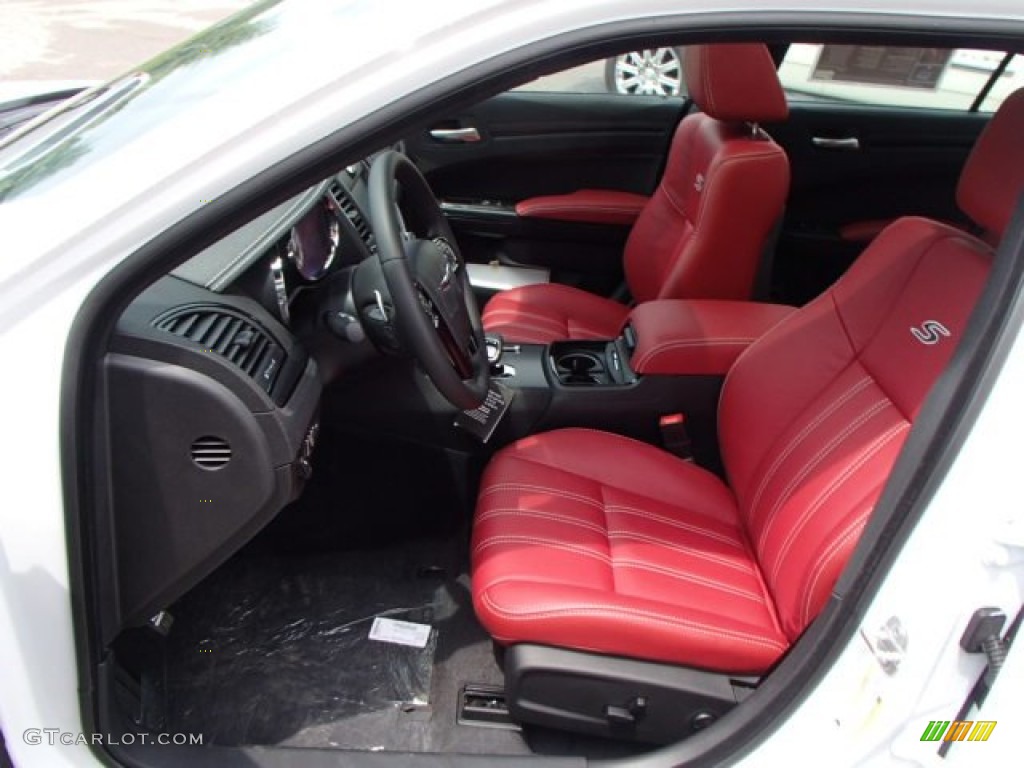 Black/Red Interior 2013 Chrysler 300 S V6 AWD Photo #81543647