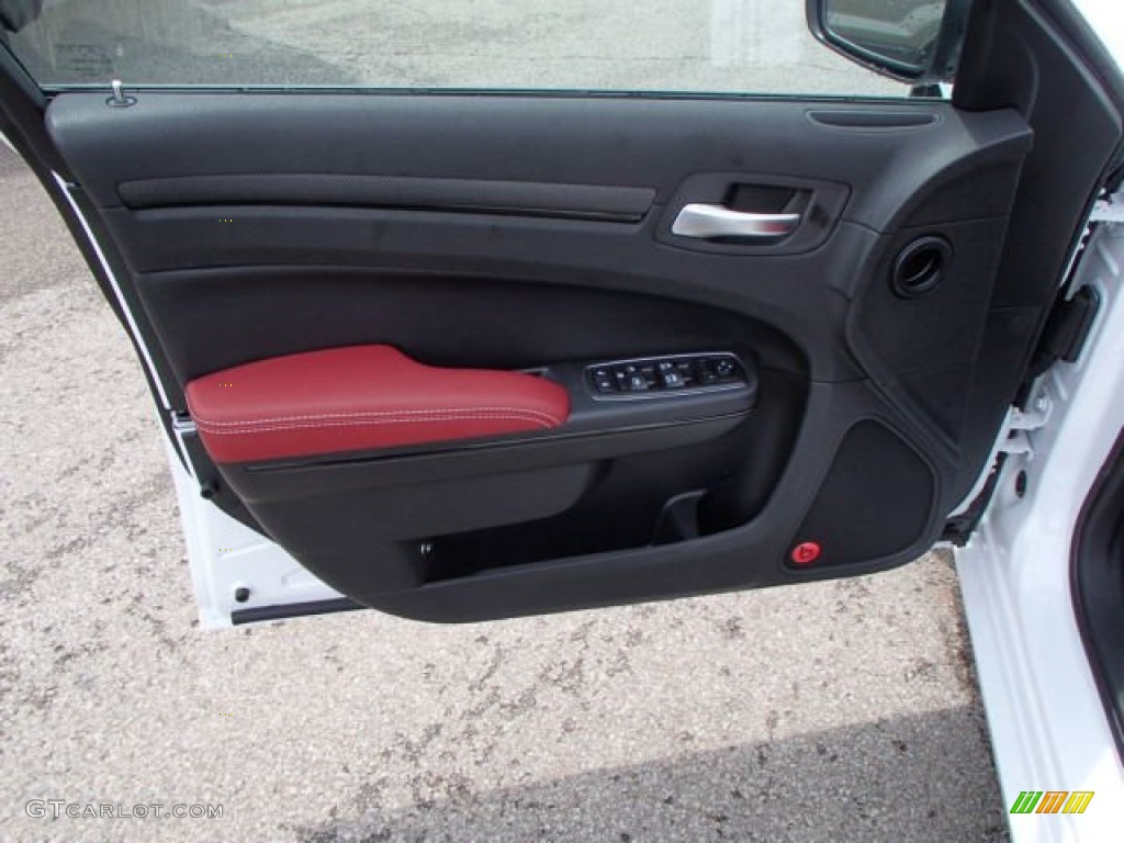2013 Chrysler 300 S V6 AWD Black/Red Door Panel Photo #81543669