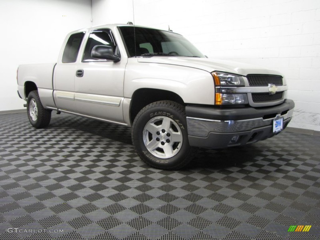 2005 Silverado 1500 LS Extended Cab 4x4 - Silver Birch Metallic / Medium Gray photo #1
