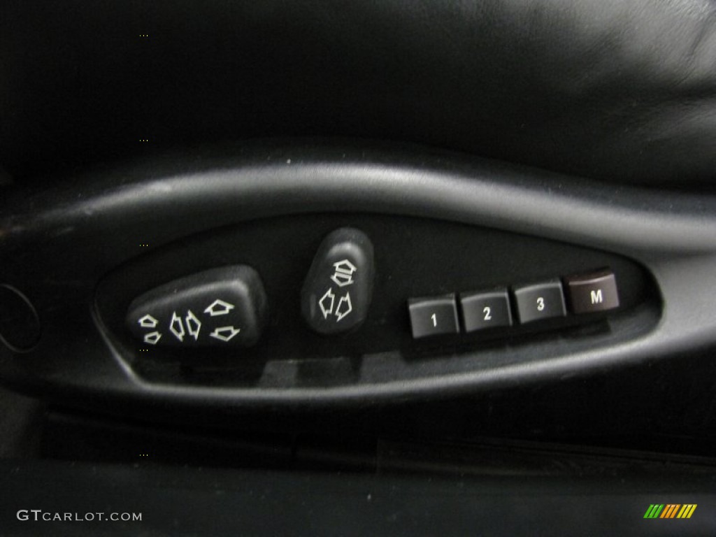 2003 BMW M3 Convertible Controls Photo #81546975