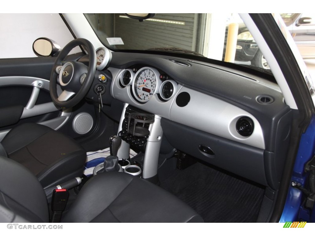 2005 Cooper Hardtop - Hyper Blue Metallic / Panther Black photo #34