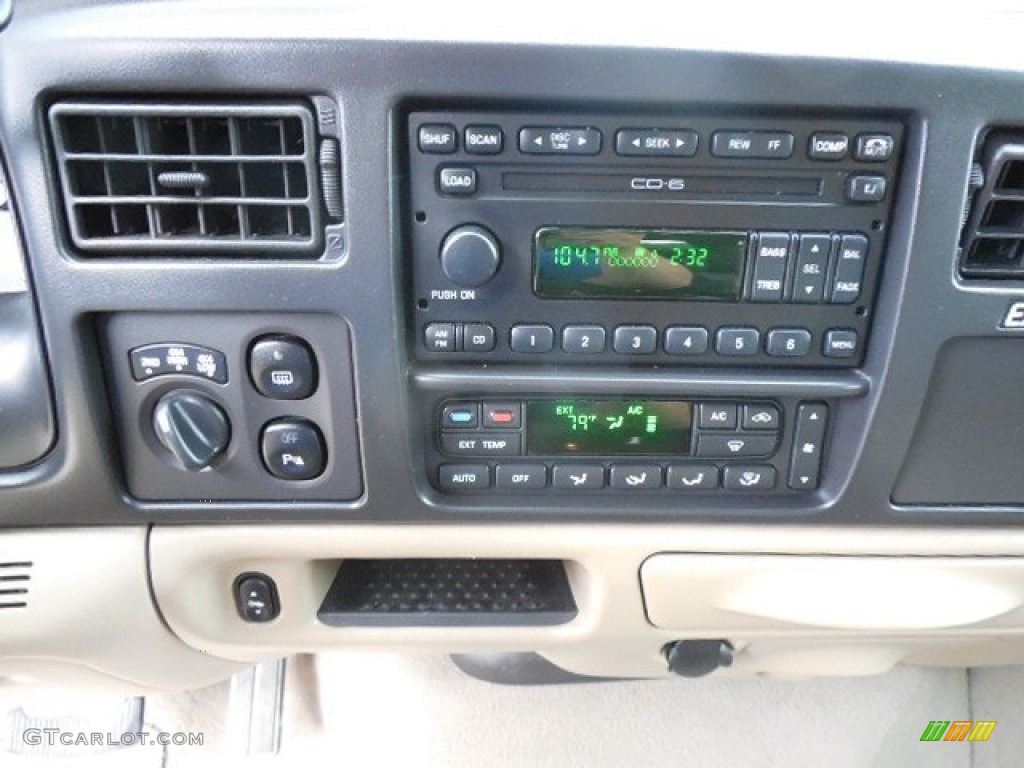 2005 Ford Excursion Limited 4X4 Controls Photo #81547277