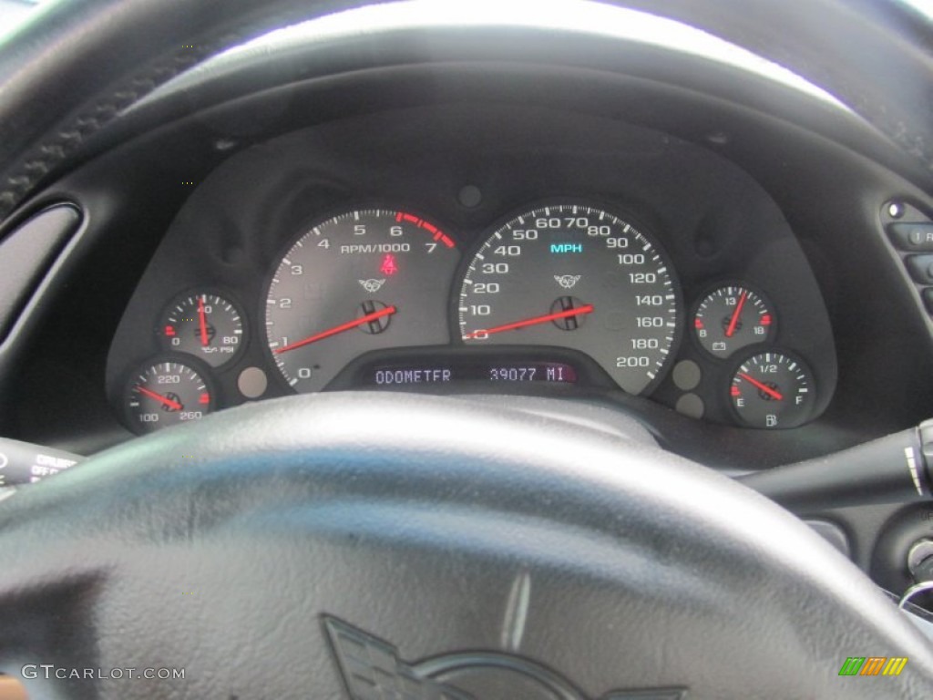 1998 Chevrolet Corvette Coupe Gauges Photo #81548020