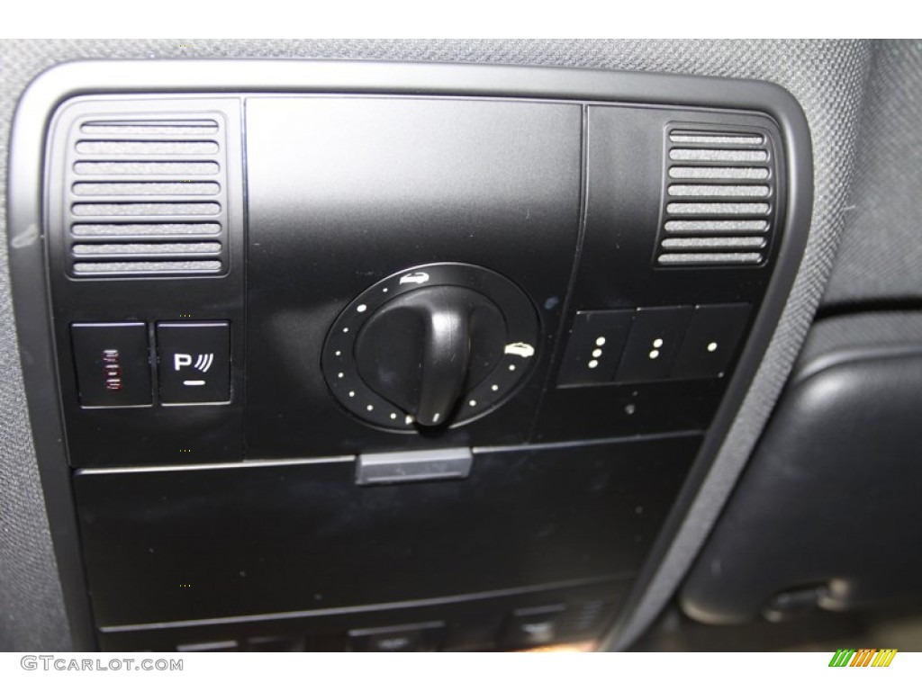 2008 Porsche Cayenne S Controls Photo #81548212