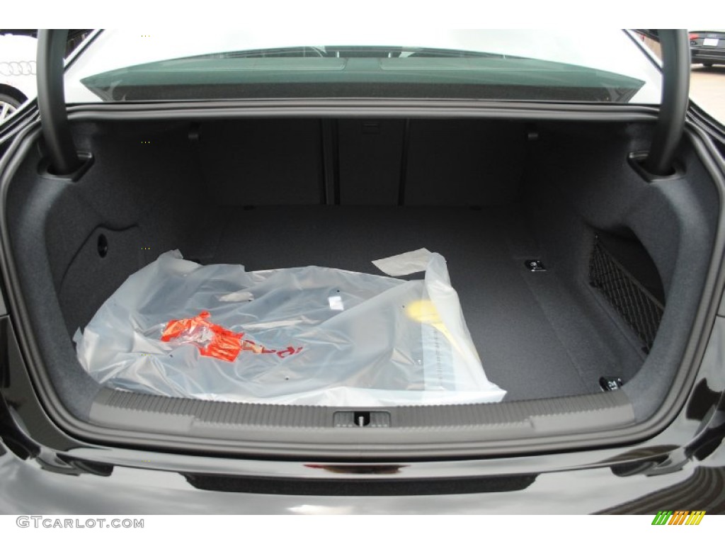 2013 Audi S6 4.0 TFSI quattro Sedan Trunk Photo #81548221
