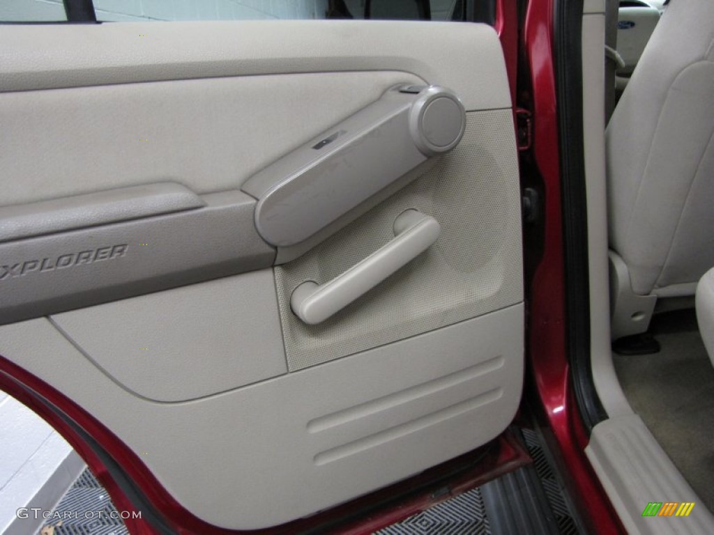 2006 Explorer XLS 4x4 - Redfire Metallic / Stone photo #13