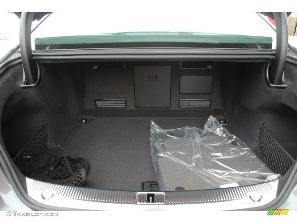 2013 Audi S8 4.0 TFSI quattro Sedan Trunk Photo #81553221