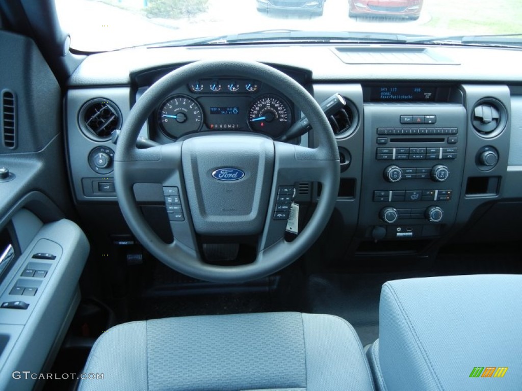 2013 Ford F150 STX SuperCab Steel Gray Dashboard Photo #81553405