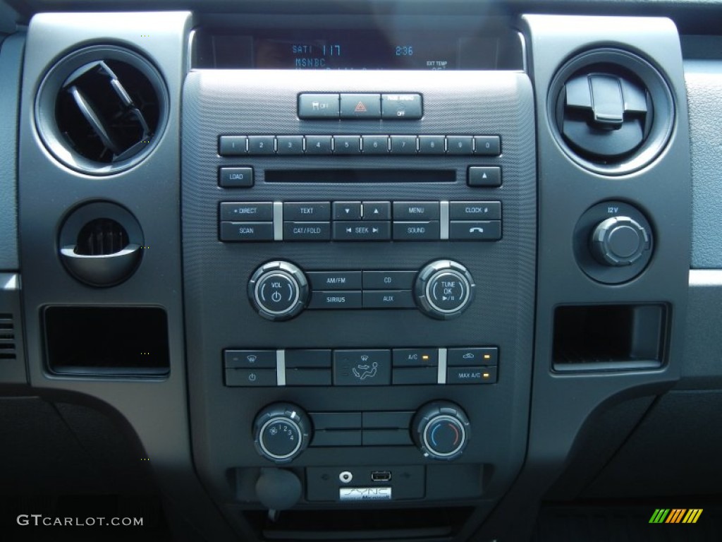 2013 Ford F150 STX SuperCab Controls Photos