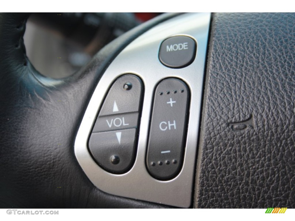 2005 Acura TL 3.2 Controls Photo #81554121