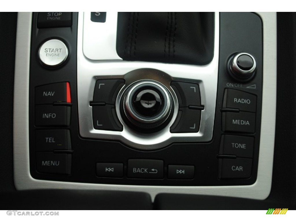 2013 Audi Q7 3.0 S Line quattro Controls Photo #81554761