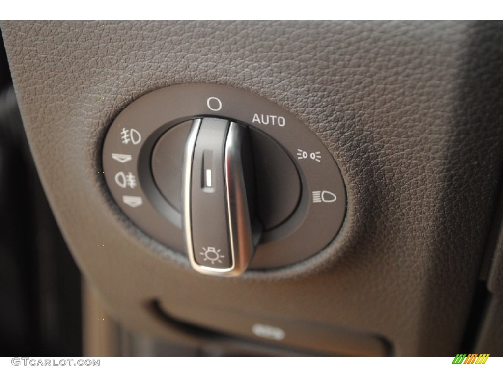 2013 Audi Q7 3.0 S Line quattro Controls Photo #81554952