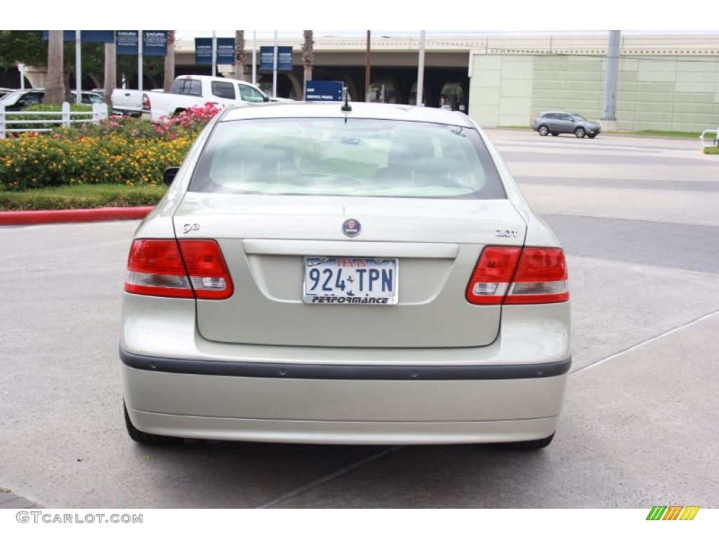 2007 9-3 2.0T Sport Sedan - Parchment Silver Metallic / Gray photo #4