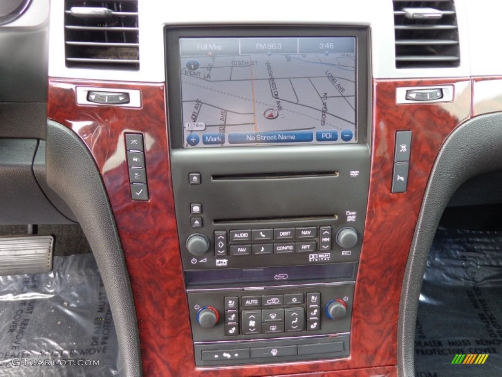 2007 Cadillac Escalade EXT AWD Controls Photos