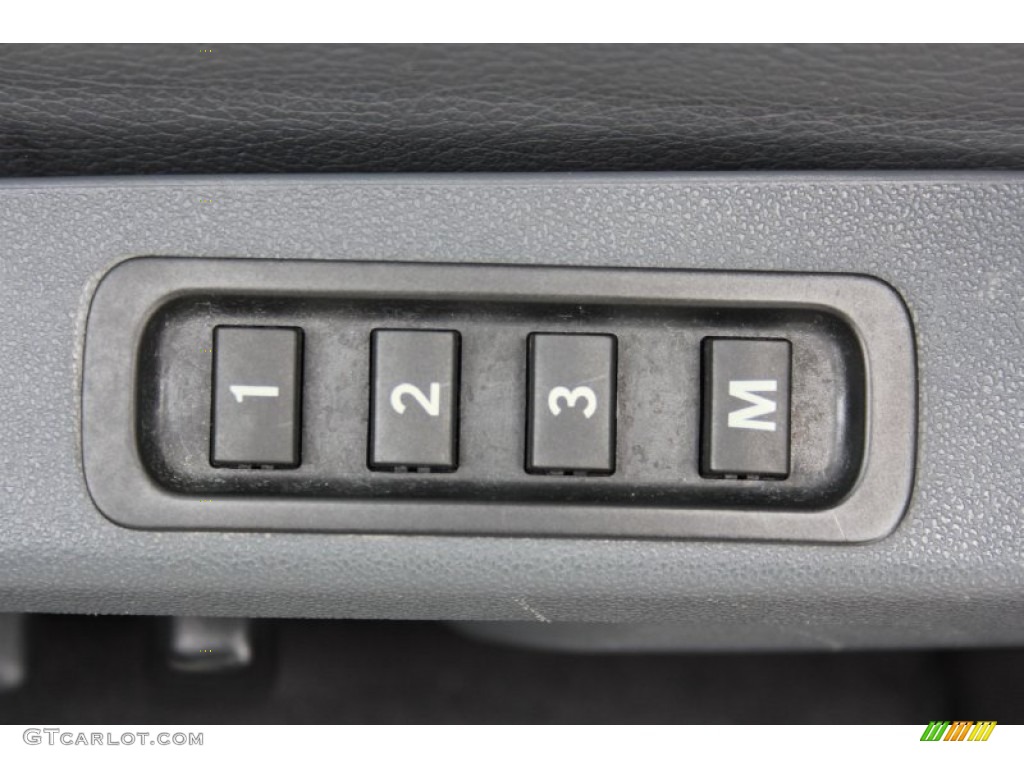 2007 9-3 2.0T Sport Sedan - Parchment Silver Metallic / Gray photo #19