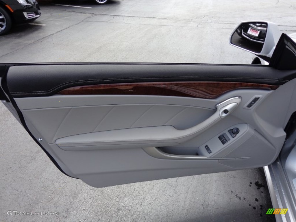 2013 Cadillac CTS Coupe Light Titanium/Ebony Door Panel Photo #81557836