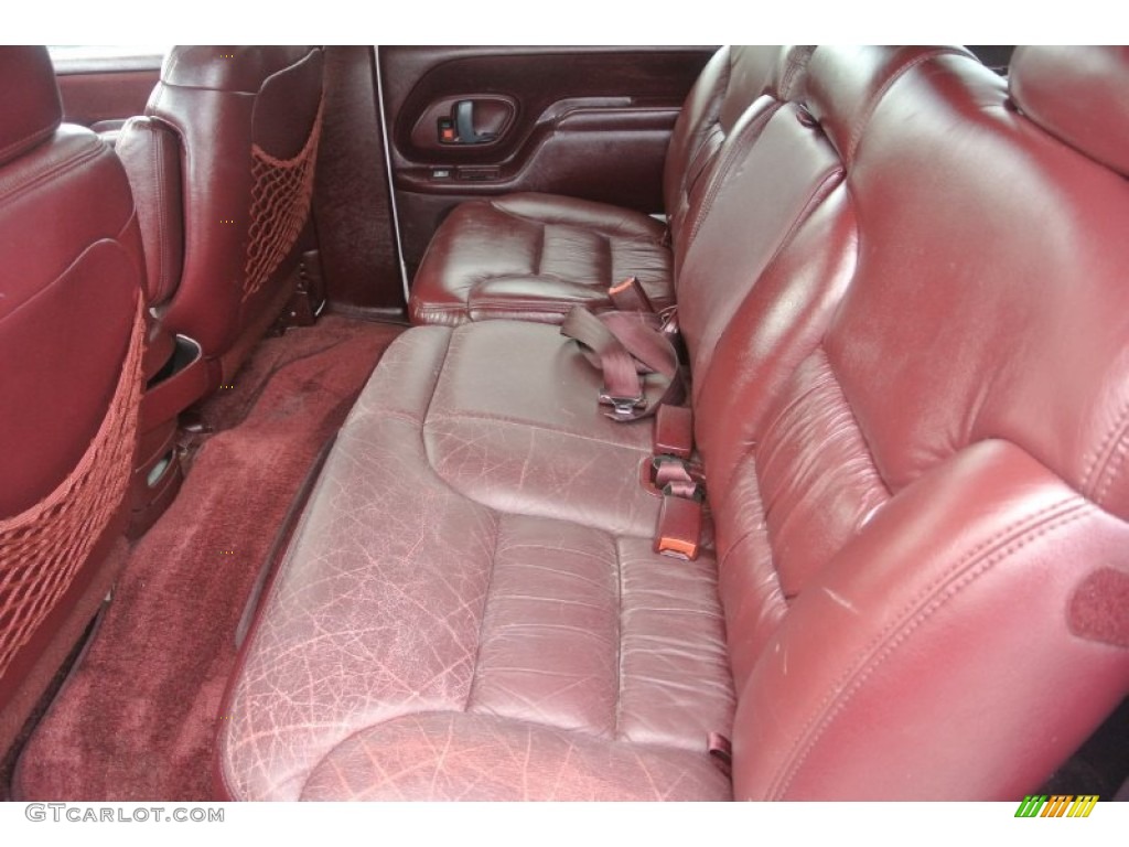 1998 GMC Suburban 1500 4x4 Rear Seat Photo #81558167