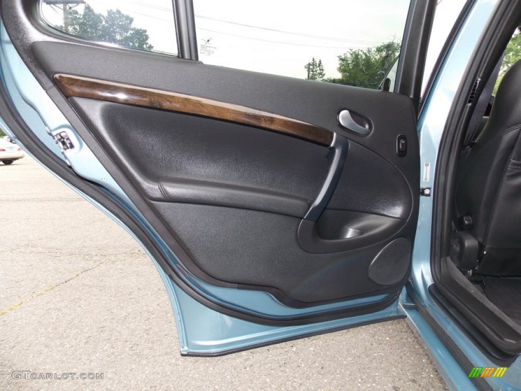 2008 Saab 9-5 Aero SportCombi Black Door Panel Photo #81563082