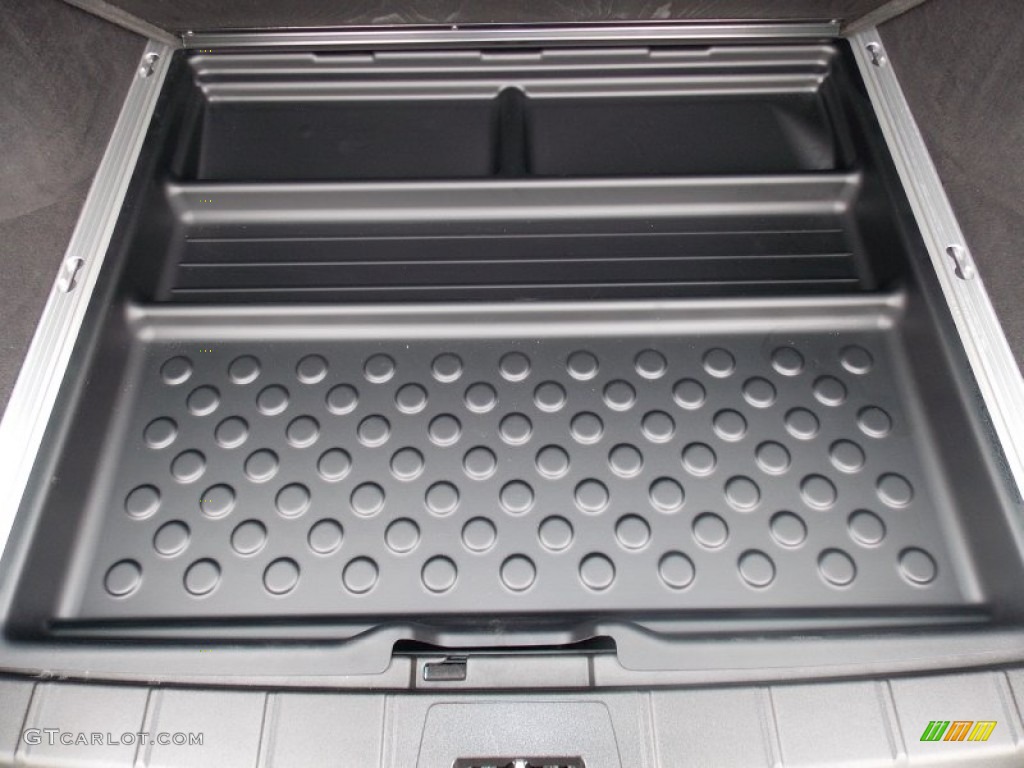2008 Saab 9-5 Aero SportCombi Trunk Photos