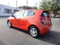 Inferno Orange Metallic - Sonic LT Hatch Photo No. 5