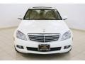 Arctic White - C 300 4Matic Luxury Photo No. 2