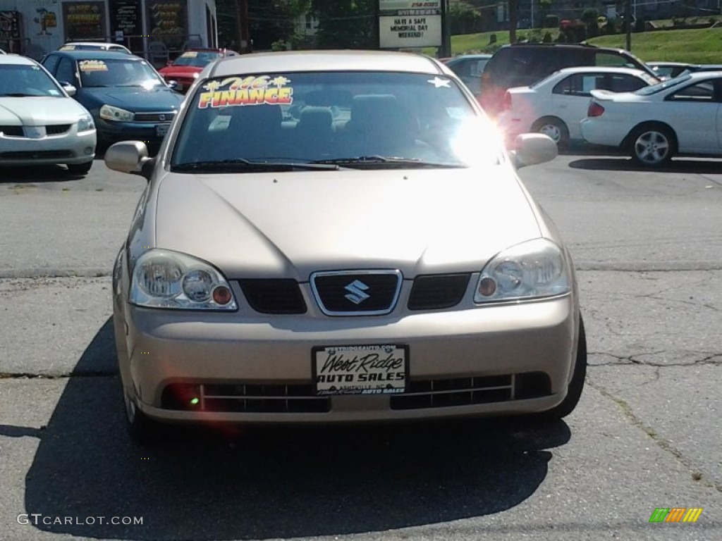 2005 Forenza S Sedan - Champagne Beige Metallic / Gray photo #1