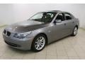 Space Grey Metallic - 5 Series 550i Sedan Photo No. 3